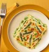 32e_Lasagne_verdi_con_Pesto_genovese_piselli_e_asparagi_150dpi